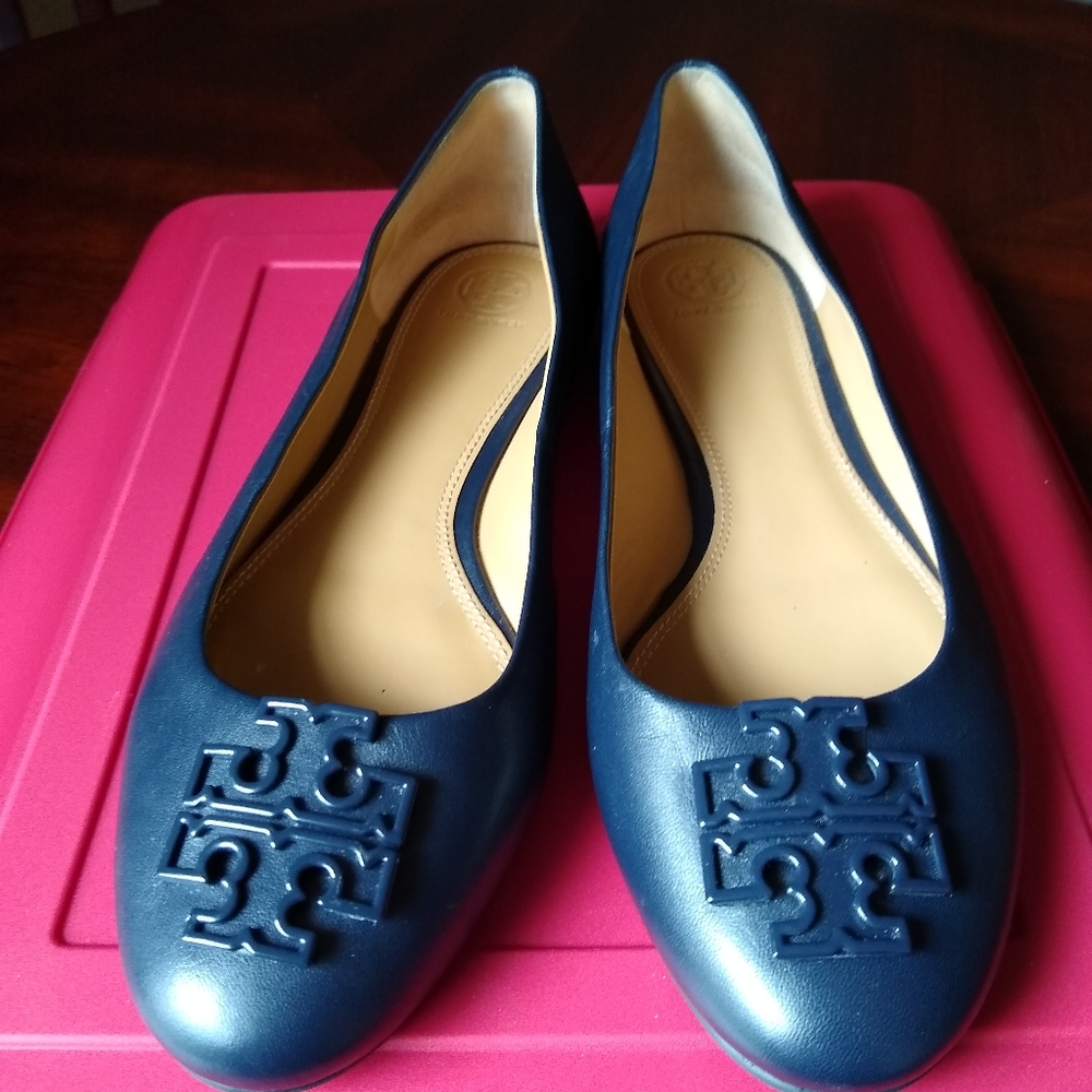 Tory Burch flats blue size 11